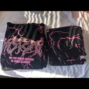 Adika lightening sweatshirt and sweatpants